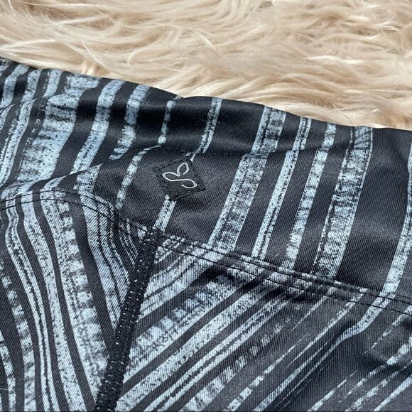 Prana cropped leggings small   - Picture 5 of 5